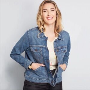 Wrangler x ModCloth Dependence Cropped Jacket size Large